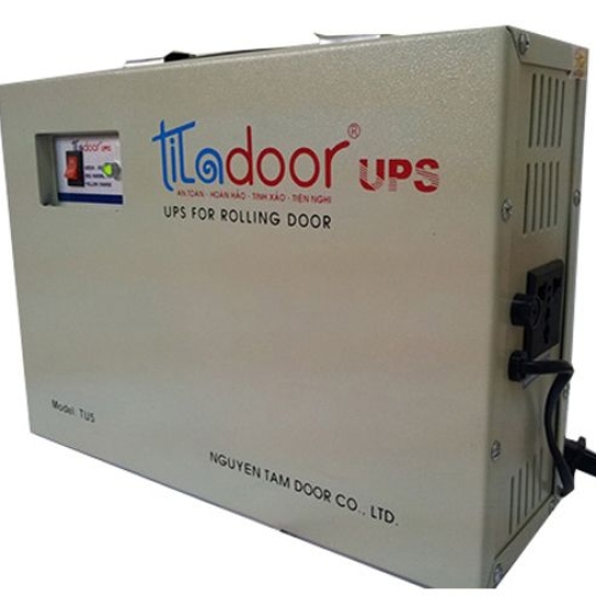 Bình lưu điện Titadoor